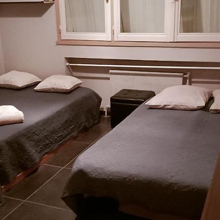 Grand Appartement Fonctionnel Et Calme Sur Lyon8 A 2 Pas Du Metro Экстерьер фото